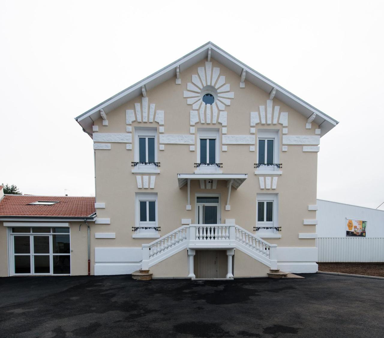 Apartamento Le Jardin D Ambroise Saint-Priest-en-Jarez Exterior foto